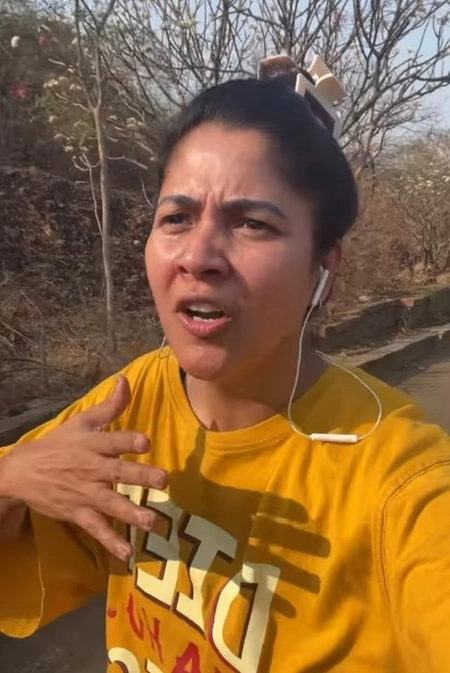 Deceiving the Mind: Narayani Shastri's Clever Technique