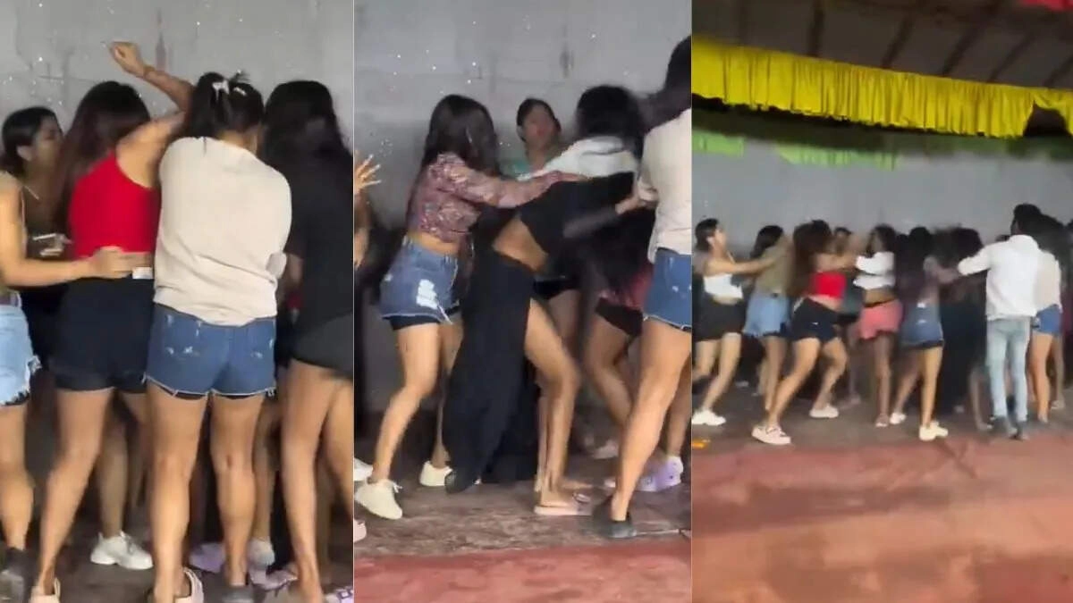 Bihar Event Ends in Chaos Among Female Dancers, Viral Online