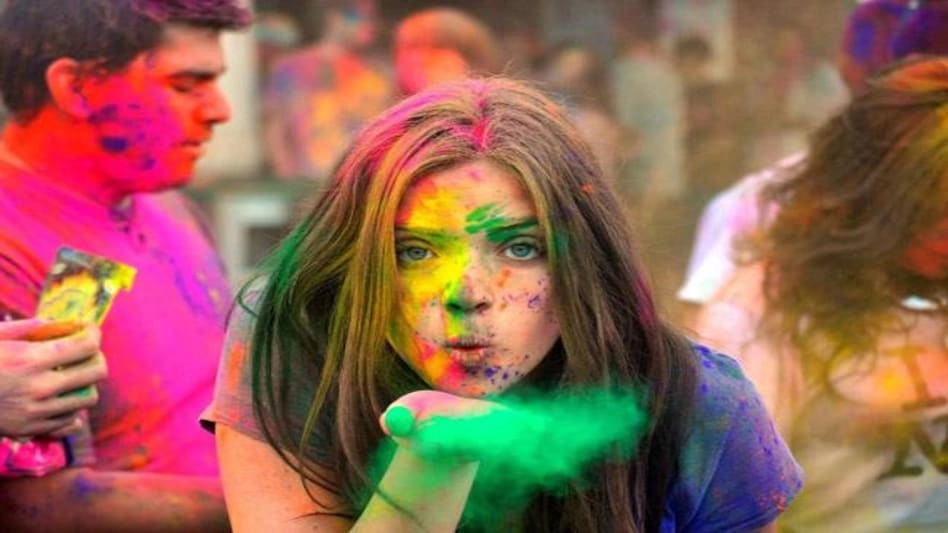 Tips for Safe Holi: Protect Your Skin While Playing