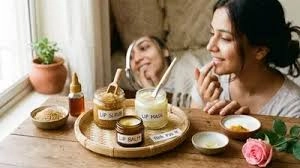 Lip Care Tips: Lip Balm vs. Lip Mask for Cracked Lips