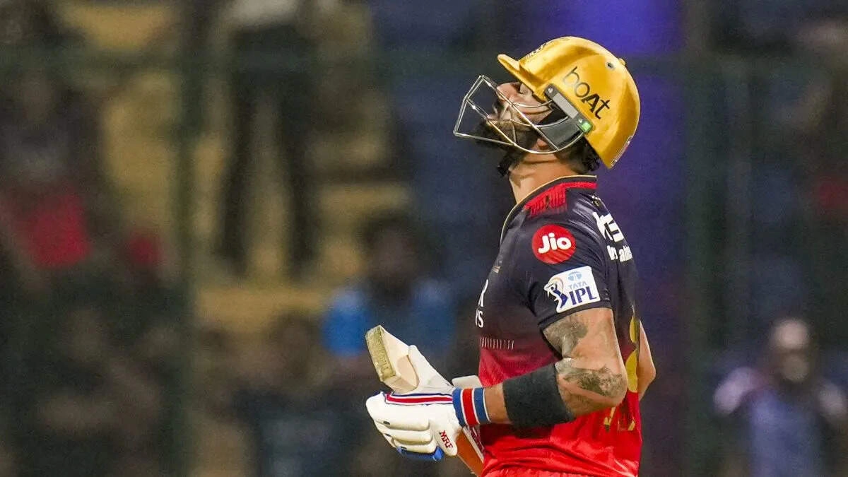RCB's Hopes Rise as Kohli Scores 45 Runs in 19 Balls!