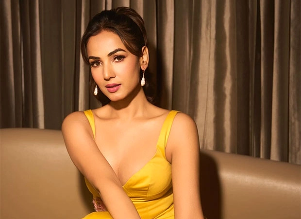 Sonal Chauhan Stranded in Dubai Amid Crisis, Seeks Modi's Help