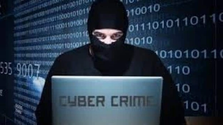 Mumbai Cop Falls Victim to Cyber Fraud, Loses ₹1.6 Lakh in Auto Update