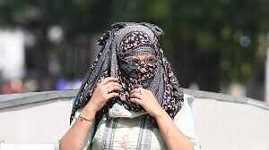 Weather Extremes in India: Heat Waves, Storms, and 18 Dead