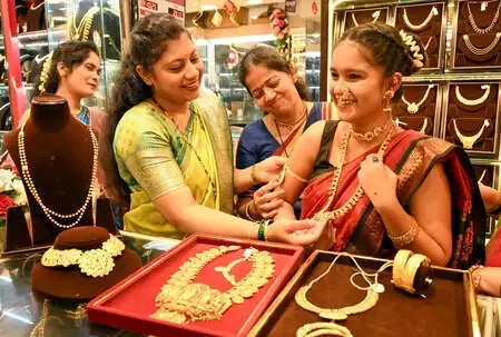 Gold prices rise; silver now costs 2.55 lakh rupees.