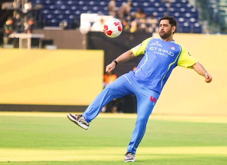 IPL 2026: Delayed Return for Dhoni, Says Coach Stephen Fleming