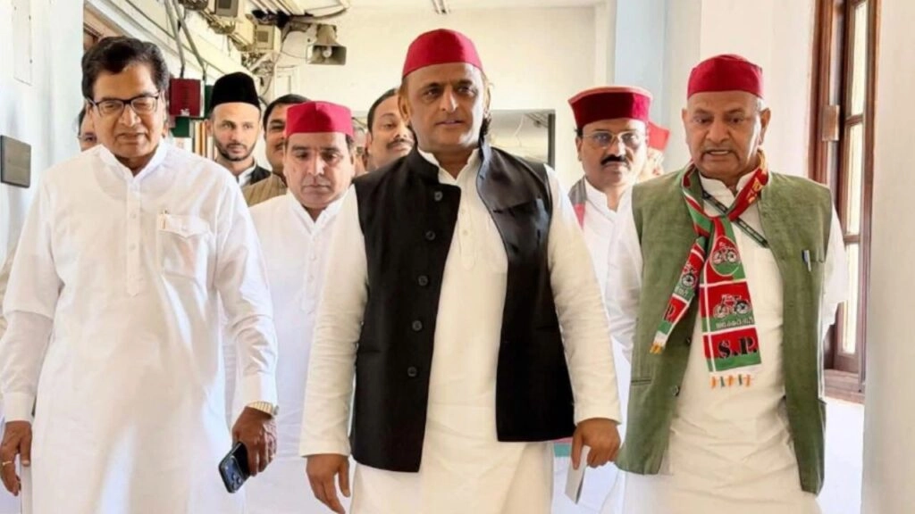 40K Pension and 300 Free Electricity Units: Akhilesh Yadav's Promises