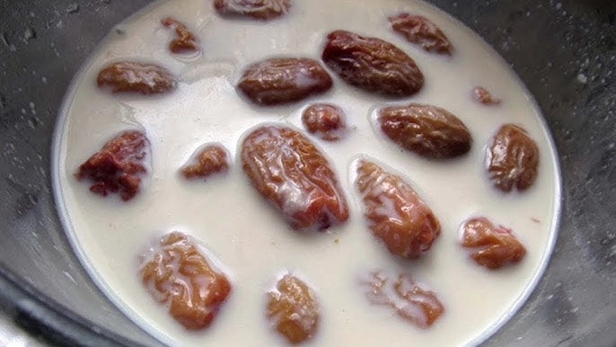 5 Superfruits for Men: Boost Strength, Stamina, and Health
