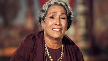 Lalita Pawar: Debuted at 9, Acted in 700+ Films Over 7 Decades