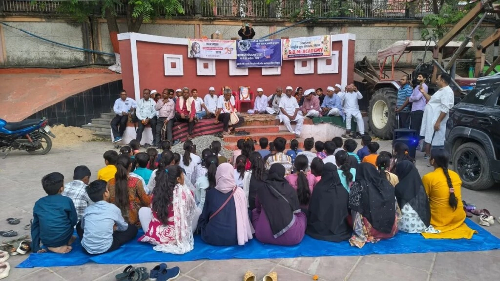 Champaran Yatra from Patna: Pledge to Save Democracy's Legacy