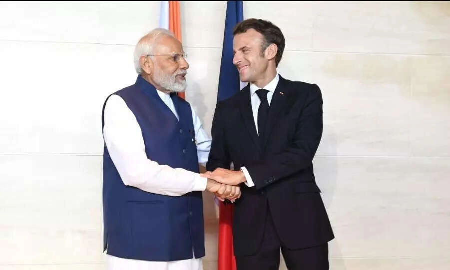 France's Masterstroke: US, China, Russia Face Tough Challenge
