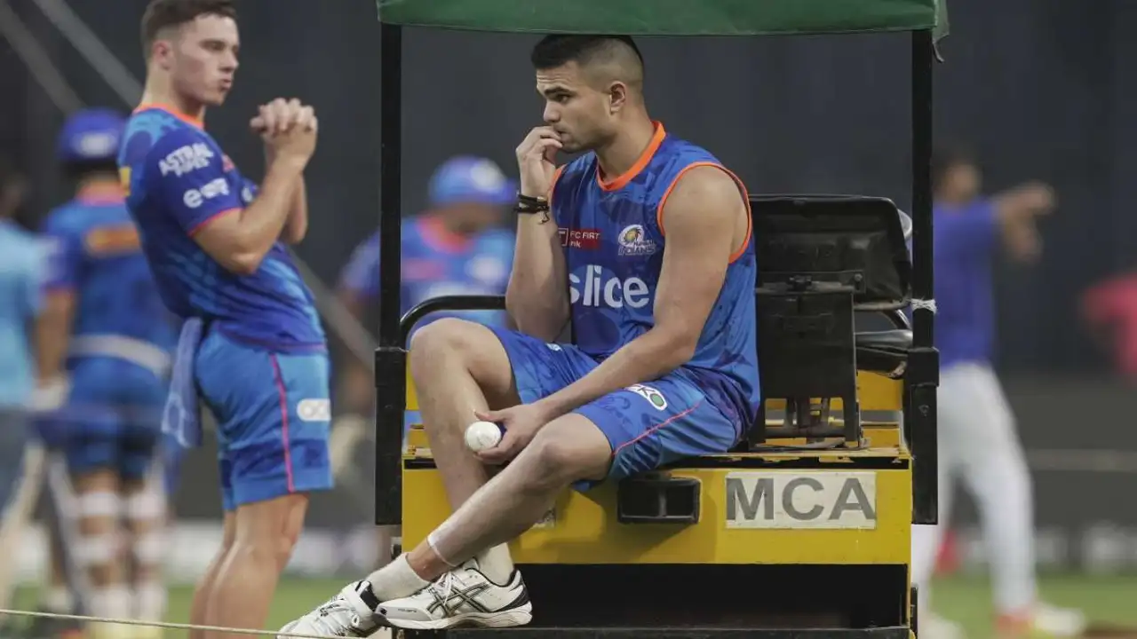 Arjun Tendulkar expresses frustration with Mumbai Indians bench role