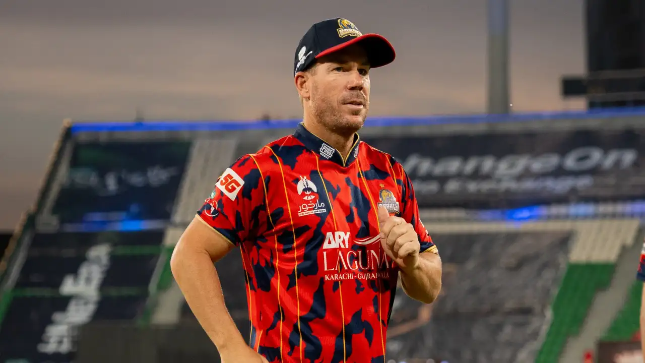 David Warner departs PSL early, returns to Australia before next game