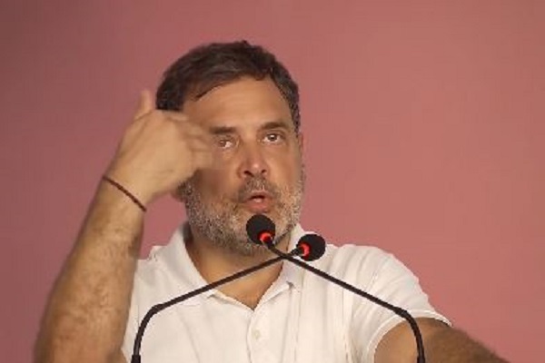 Rahul Gandhi: PM Modi and Pinarayi Vijayan's Secret Deal