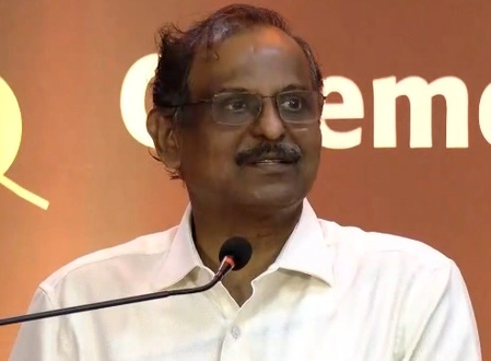 ISRO Chief Praises NASA's Artemis II Mission, Sees Great Success