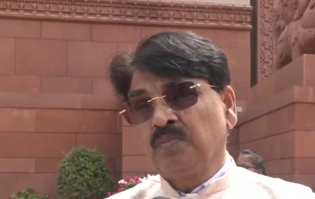 BJP MPs Criticize Opposition Over LPG Supply, Claim No Crisis