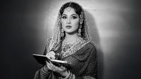 Special Seat Reserved for 'Tragedy Queen' Fans in Maharashtra Theater