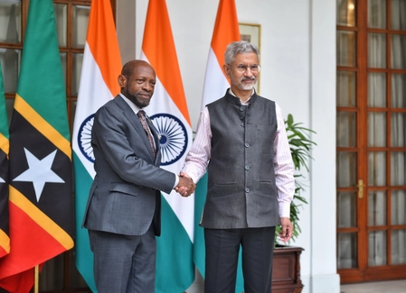 Jaishankar Meets St. Kitts-Nevis Foreign Minister to Discuss Cooperation