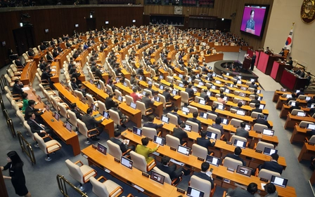 Vote on additional budget bill to mitigate Middle East war impact in S. Korea