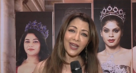 Aditi Govitrikar: Welcoming All Languages at 'Crown & Conversation'