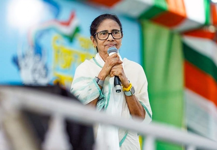 Mamata mourns the death of renowned photographer Raghu Rai