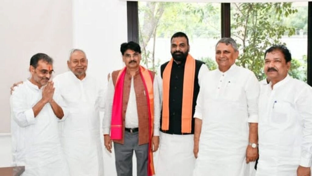 New Twist in Bihar Politics: Veteran Leader's Merger Move?