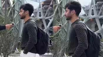 Viral Video: Indian Soldier's Stunning Moment at Wagah Border