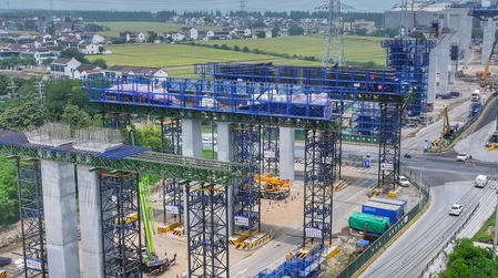 National Railway System Sees Over 2 Trillion Yuan Investment