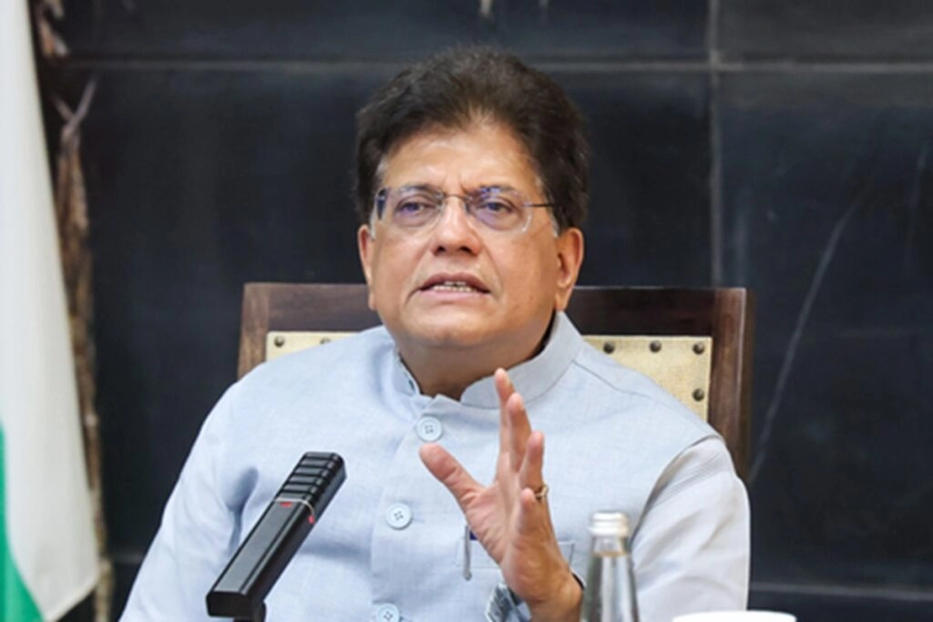 Government Warns on Rupee Decline; US Negotiators to Visit India