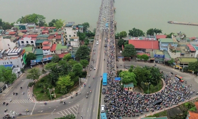 Hanoi to Limit Private Vehicles by 2035 as Metro Completes