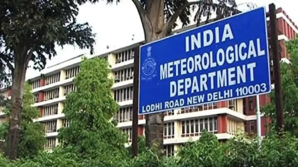 Weather Update: Scorching Heat to Persist in Delhi for Week Ahead