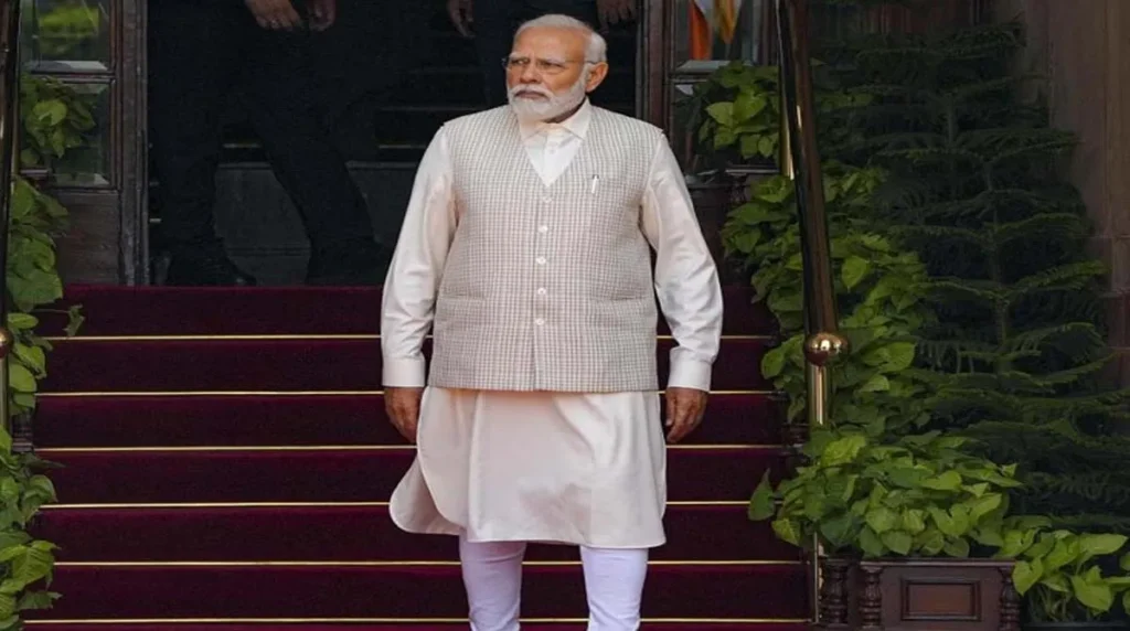 6 Months Day and Night: Why Is PM Modi Visiting This Country?
