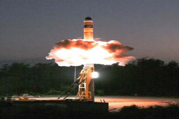 India Tests Advanced Agni Missile Featuring MIRV Technology