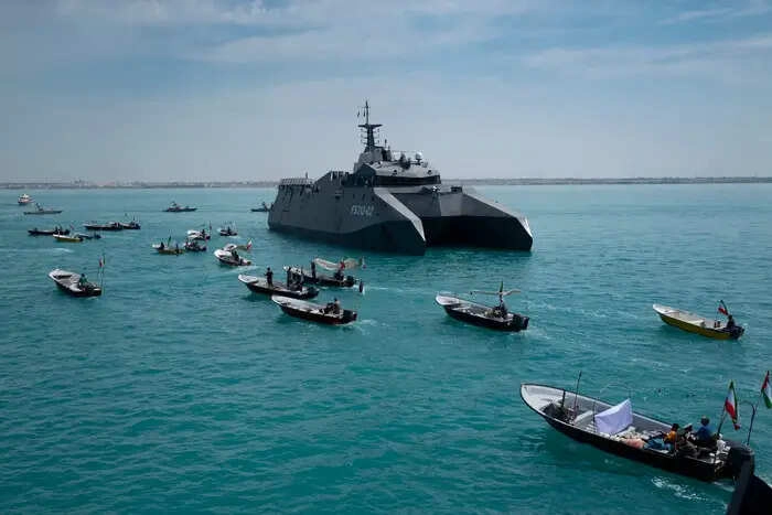 Iran warns U.S.: Missiles will target American bases if attacked