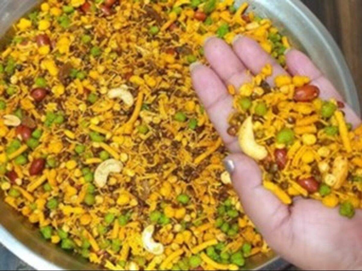 Action by Food Safety on Bikaji Snacks & Jaipur Ghee Sales