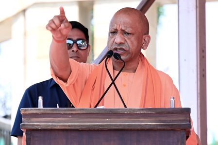 CM Yogi: No Incomplete Roads, Accountability for Delays