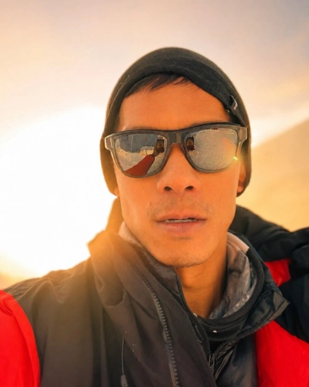 US Diplomat Mike Harker Conquers Mount Everest in Nepal