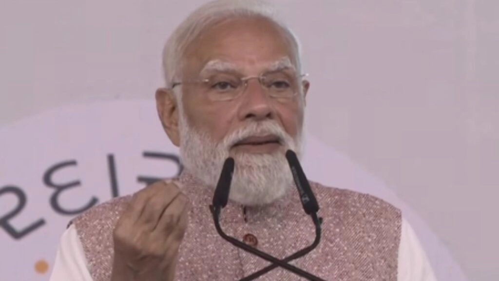 PM Modi Urges Citizens: Avoid Gold Purchases, Save Fuel!