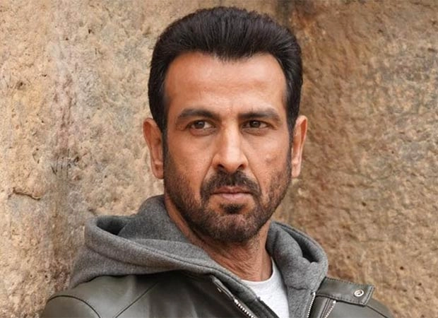 Ronit Roy warns fans of impostor targeting women for money