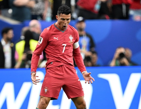 FIFA World Cup: Ronaldo's Magic as Portugal Defeats Uzbekistan 5-0