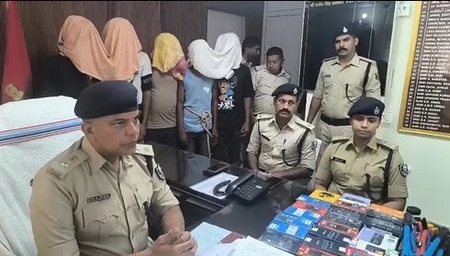 Muzaffarpur Police Uncover Mobile Theft, Arrest 5 Suspects