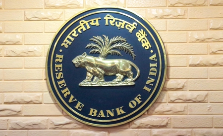 RBI Denies Gold Sale Reports, Confirms 880.52 Tonnes Reserves