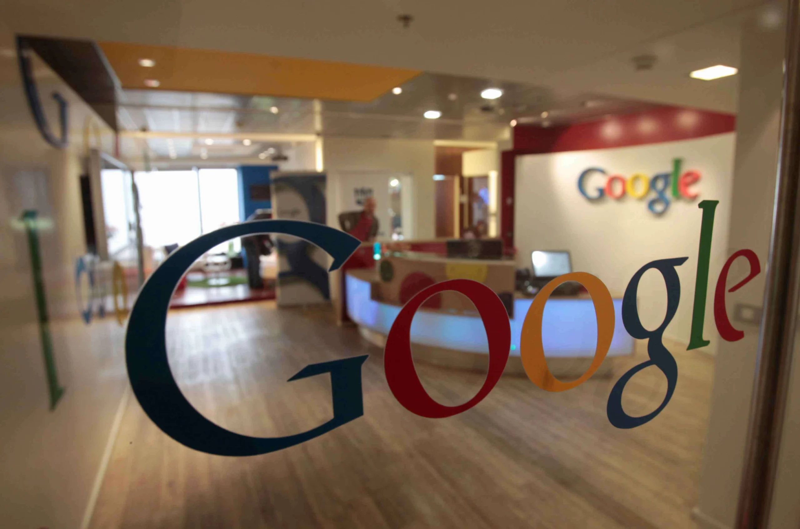 Unseen Google Office: New York Workplace Shocks Social Media