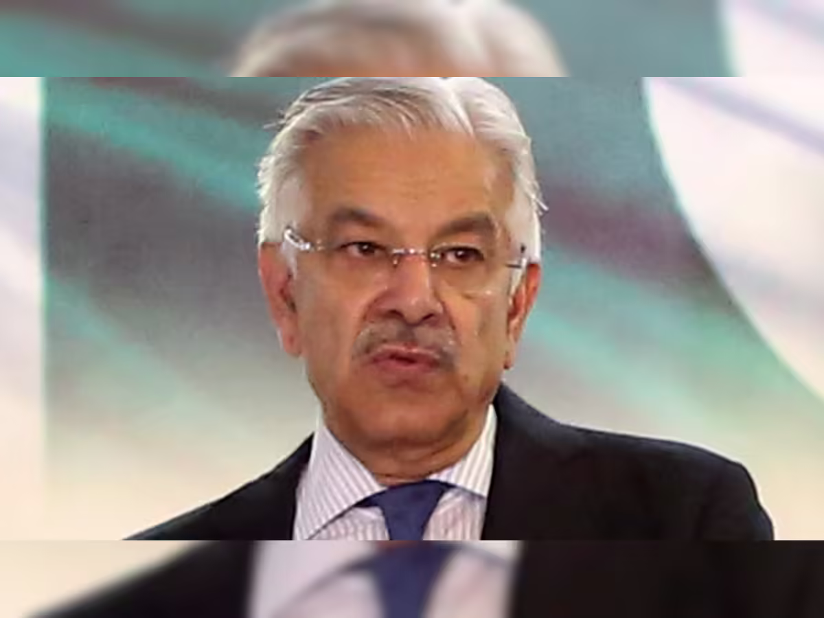 Pakistan Defense Minister Threatens War Against India Again