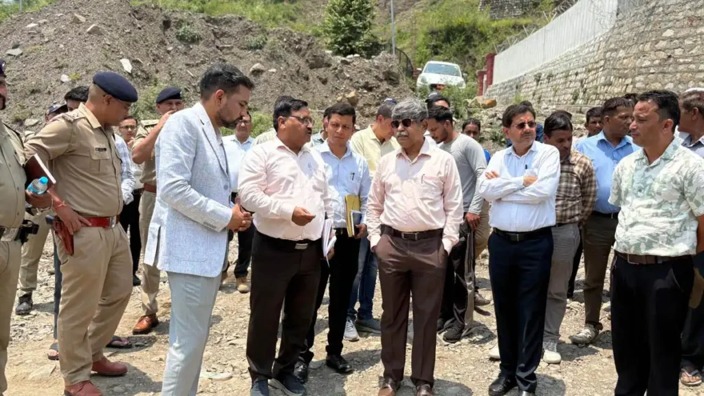 Dehradun's Response to Sudden Heavy Rains: Officials on Scene