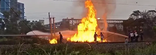20 Injured in Major Blaze at Haldia Refinery Pipeline