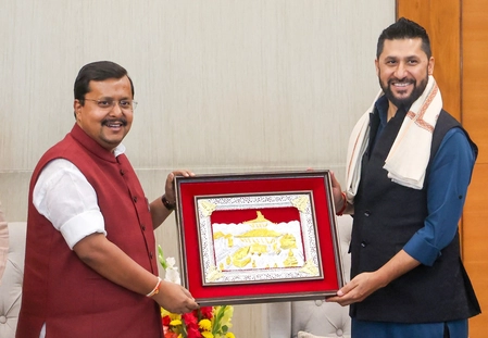 नेपाली प्रतिनिधिमंडल की नितिन नवीन से मुलाकात