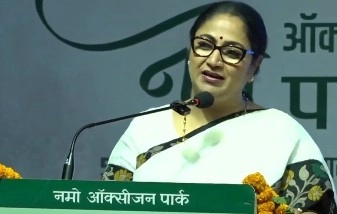 Delhi CM Rekha Gupta Urges Citizens to Plant at Least One Tree