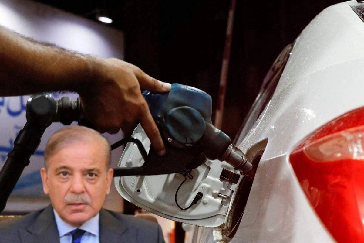 Pakistan: Shehbaz Government Reduces Petrol Prices Again
