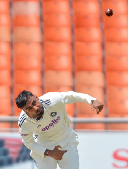 Sunil Gavaskar Praises Manav Suthar's Debut Against Afghanistan